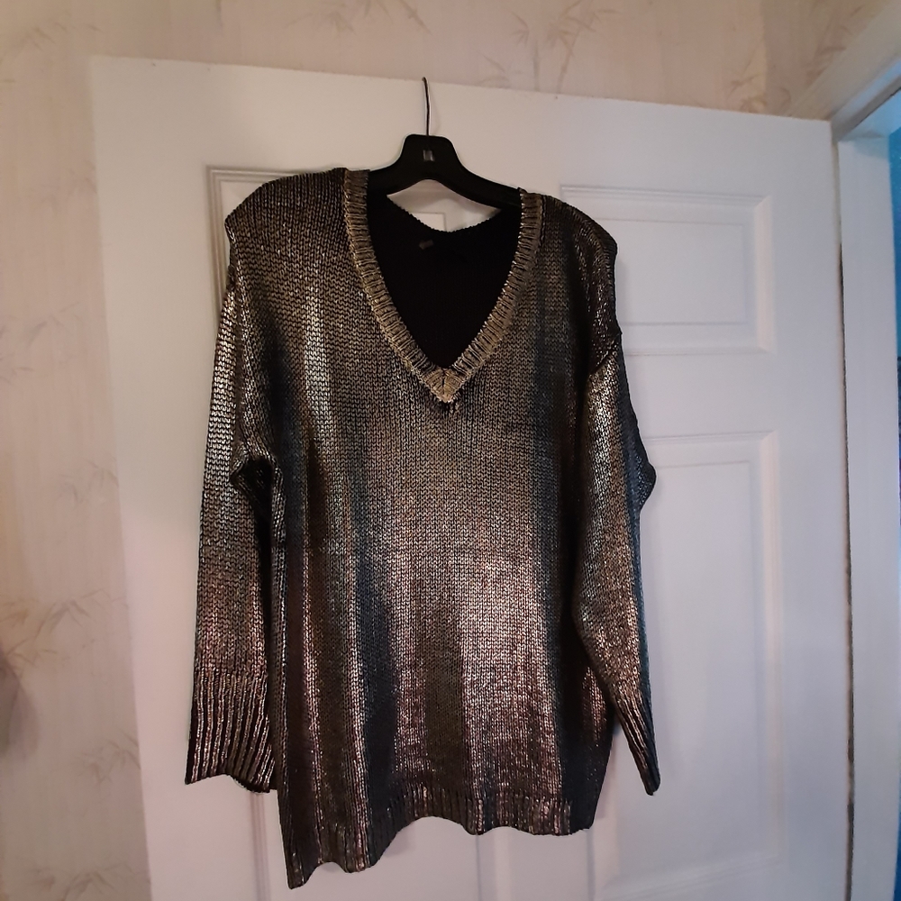 Elan Metallic ladies sweater